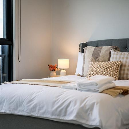 Stayau Stylish 3Br Sea Breeze Mordialloc Bagian luar foto